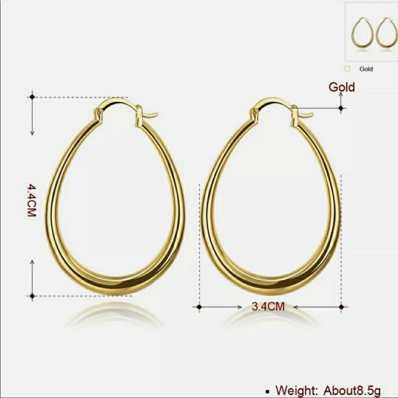 CUTE 18K GOLD OVAL HOOP EARRINGS - Picture 3 of 3